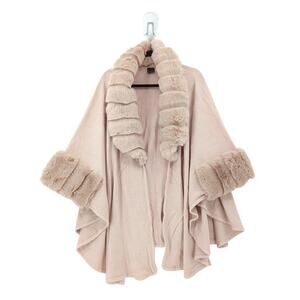 Saachi Women OS Filippa Kimono Cardigan Blush Pink Faux Fur Trim Ruana Style NEW